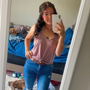 Meet your Posher, Aleah